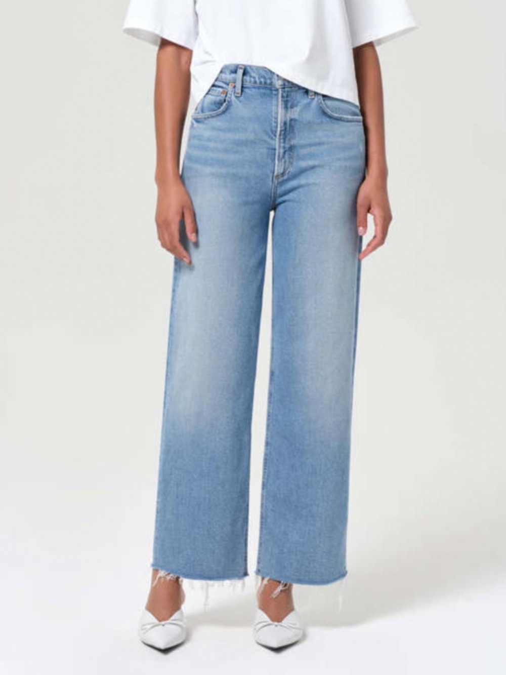 Agolde Ren Jean Petite 25" in Forum